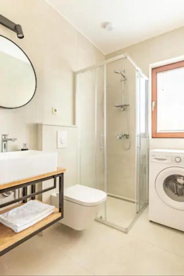 Apartments "Villa Antisin" With Heated Pool Zadar Bagian luar foto