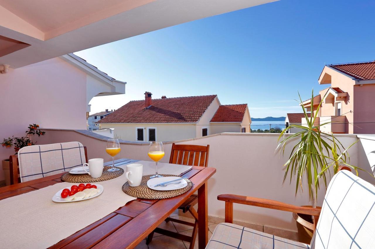 Apartments "Villa Antisin" With Heated Pool Zadar Bagian luar foto