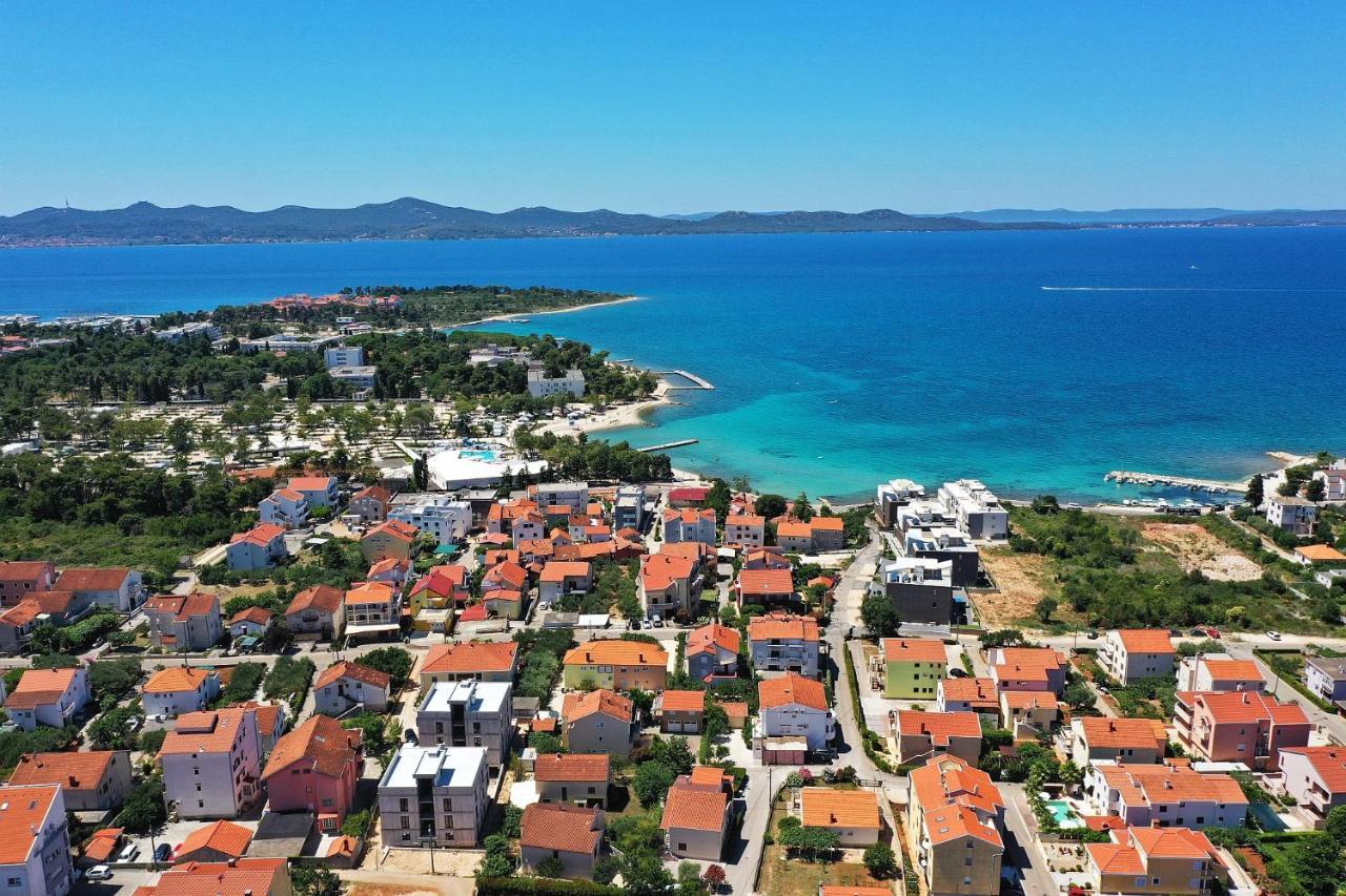 Apartments "Villa Antisin" With Heated Pool Zadar Bagian luar foto